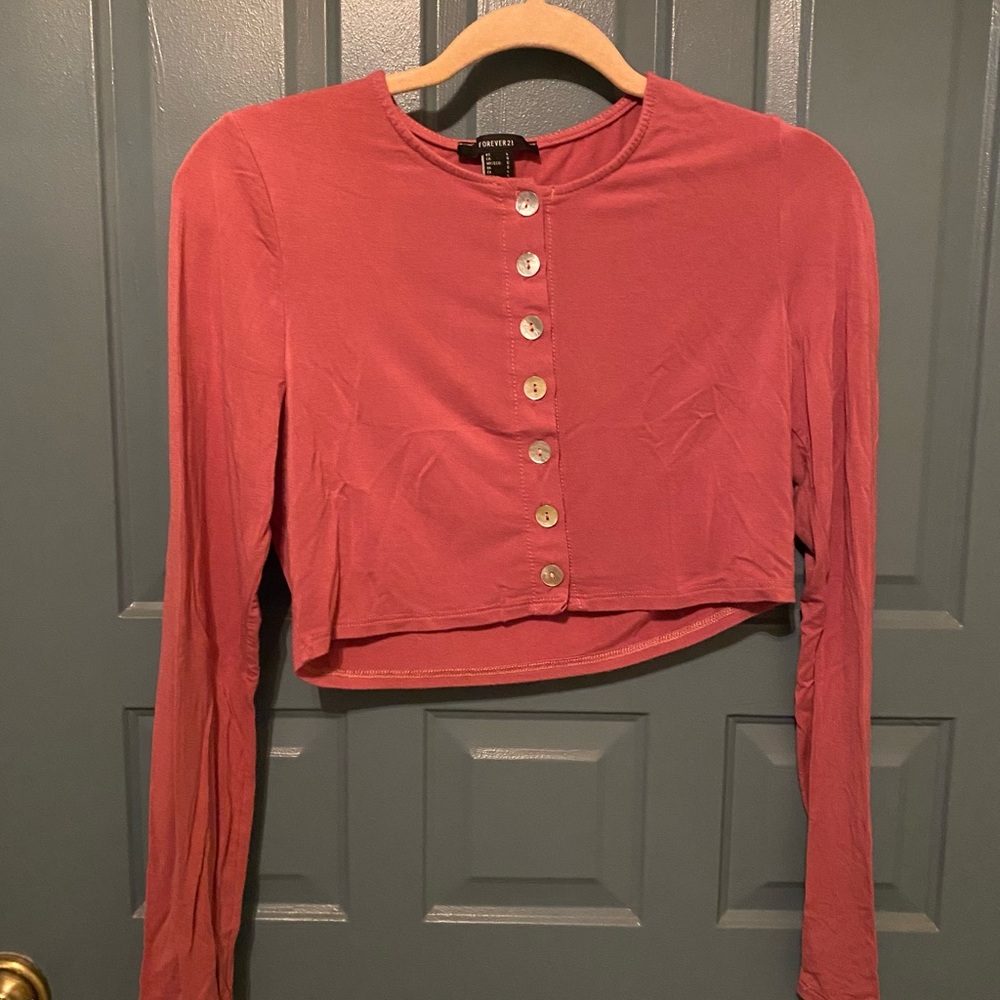 Long sleeve crop top